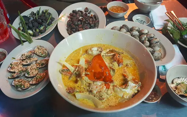 Top 10 Món Cari Cua Ngon Nức Tiếng: Đánh Giá Chi Tiết & Trải Nghiệm Thực Tế