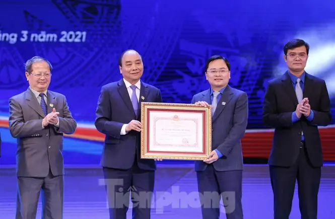 Chân Chó Hầm Thuốc Bắc: Công Thức Dinh Dưỡng, Lợi Ích Sức Khỏe Và Cách Nấu Chuẩn