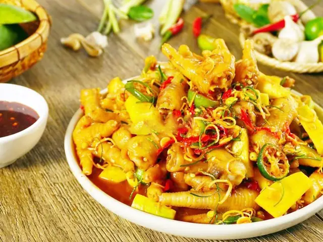 Top 5 Loại Chân Gà Ngâm Sả Tắc Thủ Dầu Một Ngon Chuẩn Vị Nhất Định Phải Thử