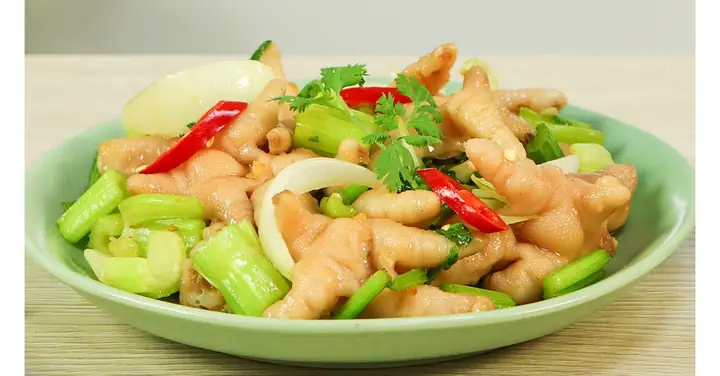 Cách Làm Chân Gà Rút Xương Xào Hành Tây Thơm Ngon, Đậm Vị Tại Nhà Cách Làm Chân Gà Rút Xương Xào Hành Tây Thơm Ngon, Đậm Vị Tại Nhà