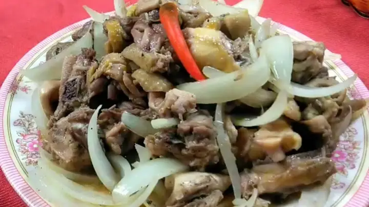 Cách Làm Chân Gà Rút Xương Xào Hành Tây Thơm Ngon, Đậm Vị Tại Nhà Cách Làm Chân Gà Rút Xương Xào Hành Tây Thơm Ngon, Đậm Vị Tại Nhà