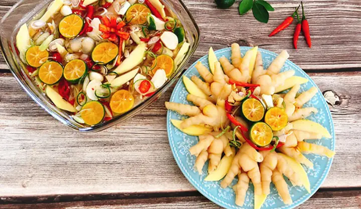 Đánh Giá Chi Tiết Các Món Chân Gà Sả Tắc Hot Trend Gần Đây: Ngon Hay Chỉ Là 'hot'?