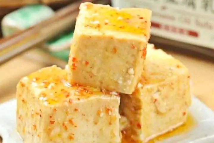 Chảo Được Làm Từ Gì? Khám Phá Vật Liệu Cấu Thành Và Đặc Điểm Của Từng Loại