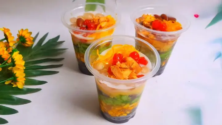 Khám Phá Hương Vị Chè Thập Cẩm Ngày Xưa: Công Thức Nấu "bí Truyền" Và Những Gia Vị "thần Thánh"