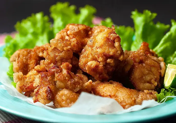Chiên Gà Bao Lâu Thì Chín? Bật Mí Bí Quyết Cho Từng Miếng Gà Vàng Rụm, Thơm Ngon