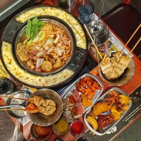 Công Thức Pha Sốt Dookki Không Cay Chuẩn Vị Hàn Quốc Cho Bé Yêu Công Thức Pha Sốt Dookki Không Cay Chuẩn Vị Hàn Quốc Cho Bé Yêu