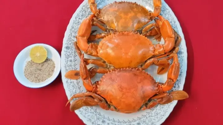 Hướng Dẫn Cách Làm Cua Biển Hấp Nước Dừa Thơm Ngon, Đậm Vị Chuẩn Nhà Hàng