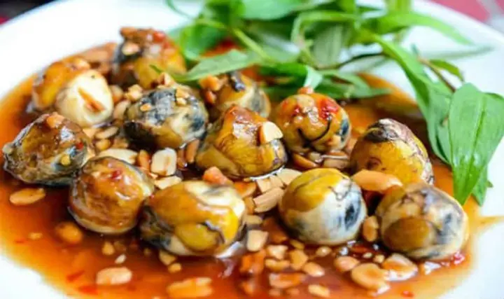 Đánh Giá Chi Tiết Cút Lộn Xào Me Đà Nẵng: Top 5 Đặc Sản Trứ Danh Nhất Định Phải Thử