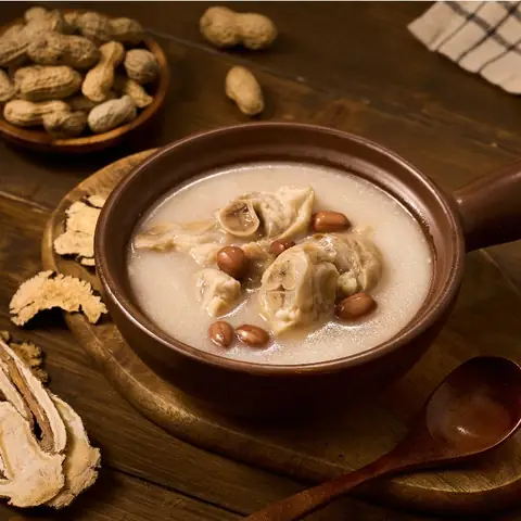 Công Thức Nấu Canh Chân Giò Heo Hầm Hạt Dẻ Và Đương Quy Chuẩn Vị Bổ Dưỡng
