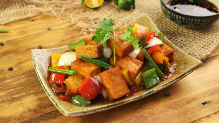 Cách Làm Đậu Hũ Xào Chua Ngọt Giòn Ngon, Đậm Đà Chuẩn Vị