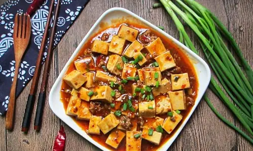 Đậu Phụ Sốt Cay Tứ Xuyên: Công Thức Chuẩn Vị, Cách Làm Chi Tiết Từ A-z
