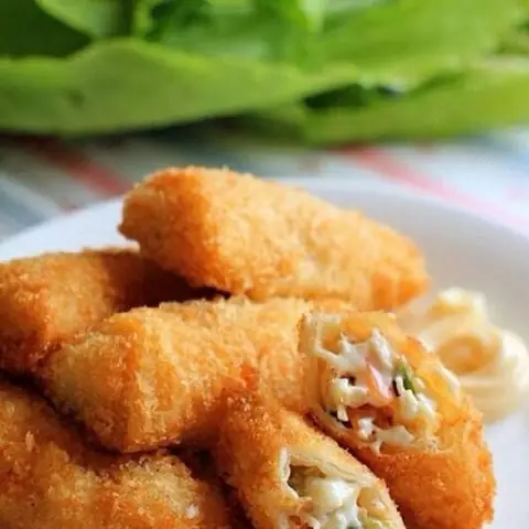 Các Bước Định Lượng Chả Giò Hải Sản Chuẩn Vị Cho Bữa Tiệc Gia Đình