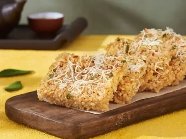 Top 10 Đồ Ăn Vặt Sấy Khô Ngon, Lành Mạnh Cho Mọi Lứa Tuổi