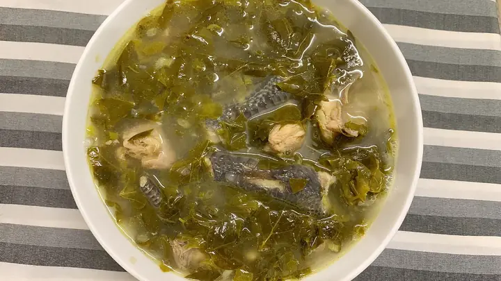 Gà Ác Nấu Lá Giang: Công Thức Nấu Siêu Ngon, Siêu Dinh Dưỡng Cho Cả Nhà