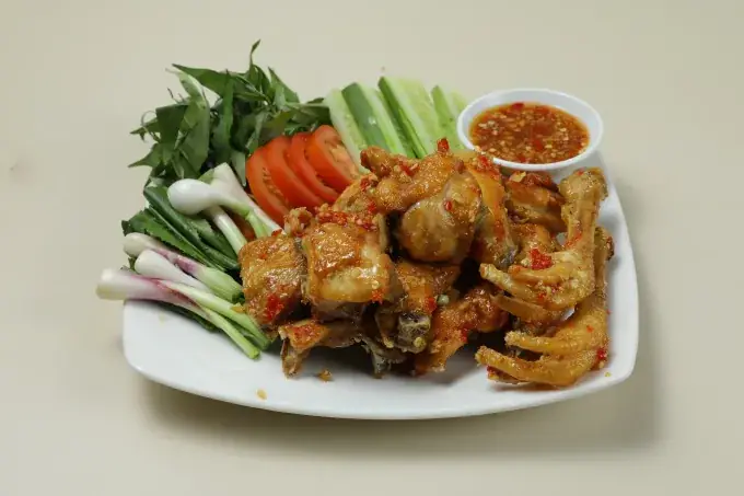 Review Gà Chiên Mắm Nguyên Con: Top 3 Địa Chất Lượng, Giá Tốt Nên Thử