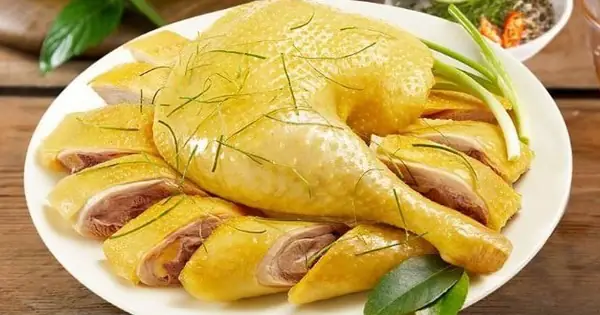 Hướng Dẫn Chi Tiết Cách Gà Luộc Để Tủ Đá Giữ Được Vị Ngon Tự Nhiên