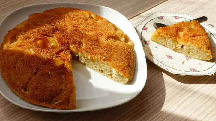 Bánh Táo Nướng Chảo: Công Thức Cho Món Ăn Tuyệt Vời Cho Gia Đình