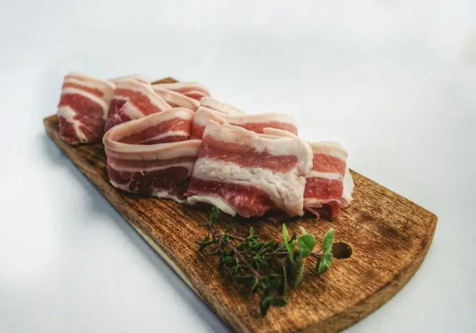 Giảm Cân Có Nên Ăn Thịt Heo?