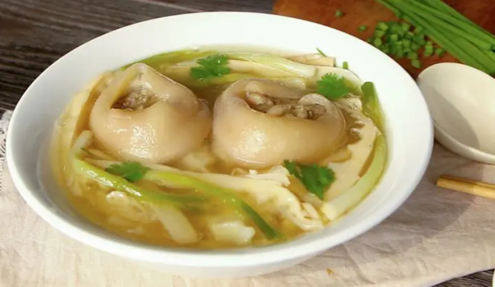 Cách Làm Giò Heo Hầm Măng Chua Thơm Ngon, Bổ Dưỡng Cho Bữa Cơm Gia Đình