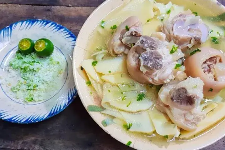 Cách Làm Giò Heo Hầm Măng Chua Thơm Ngon, Bổ Dưỡng Cho Bữa Cơm Gia Đình