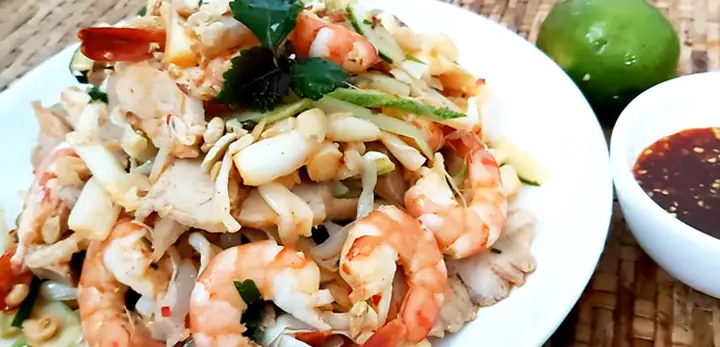 Gỏi Bồn Bồn Tôm Thịt: Vị Ngon Đậm Đà Từ Lòng Sông Miền Tây