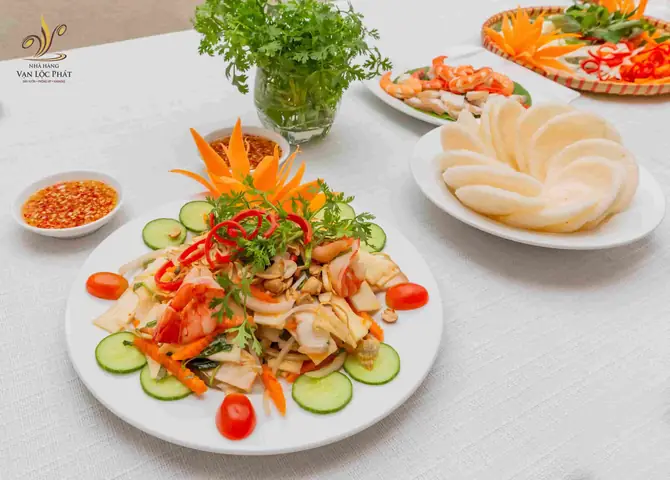 Gỏi Ngó Sen Củ Hủ Dừa: Công Thức Chế Biến Chuẩn Vị Và Những Lợi Ích Bất Ngờ
