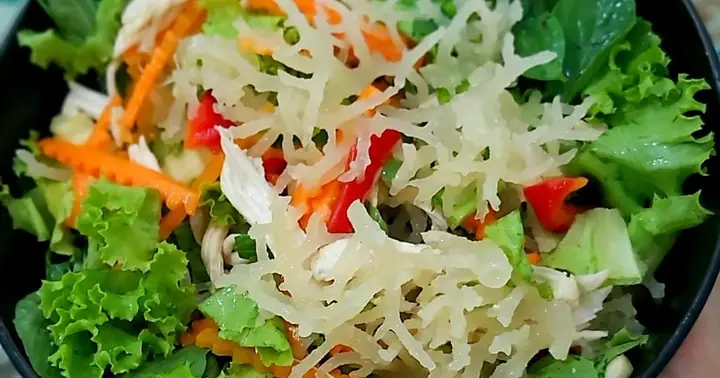 Gỏi Rong Sụn Thịt Gà: Công Thức Chuẩn Vị Và Hướng Dẫn Chi Tiết Từ A-z