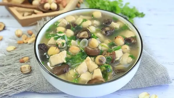 Hướng Dẫn Chi Tiết Cách Nấu Canh Gà Ngon Chuẩn Vị Tại Nhà