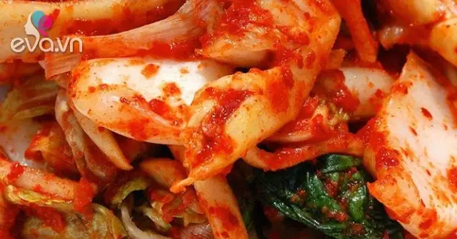 Hướng Dẫn Chi Tiết Cách Làm Kim Chi Cải Thảo Giòn Ngon Chuẩn Vị Hàn Quốc