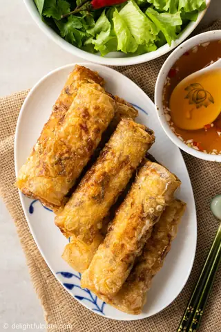 Cách Chiên Chả Giò Ngon Giòn Rụm Tại Nhà