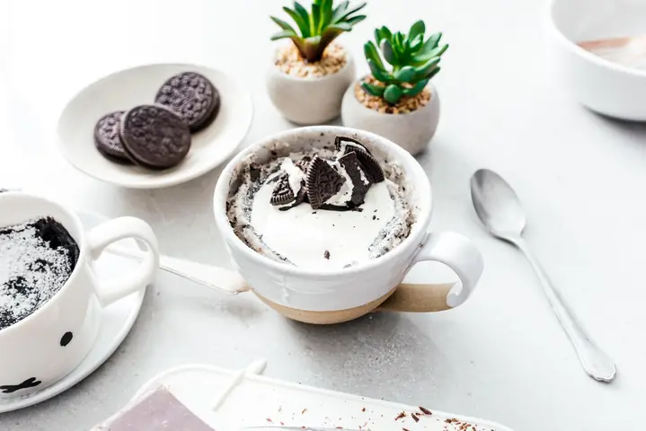 Cách Làm Bánh Oreo Mug Cake Chỉ Trong 5 Phút
