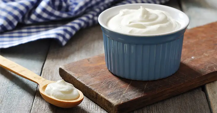 Hướng Dẫn Chi Tiết Cách Làm Sốt Sữa Chua (sour Cream Sauce) Tại Nhà