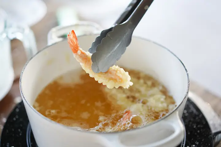 Cách Làm Bột Tempura Tại Nhà Chuẩn Vị Nhật, Giòn Lâu Không Bị Mềm