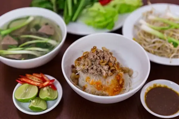 Review Chi Tiết Hủ Tiếu Khô Gia Lai: Ngon, Bổ, Rẻ Hay Chỉ Là Lời Đồn?