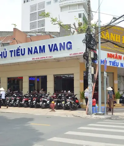 Hủ Tiếu Nam Vang Cách Mạng Tháng 8: Khám Phá Làn Sóng Ẩm Thực Mới