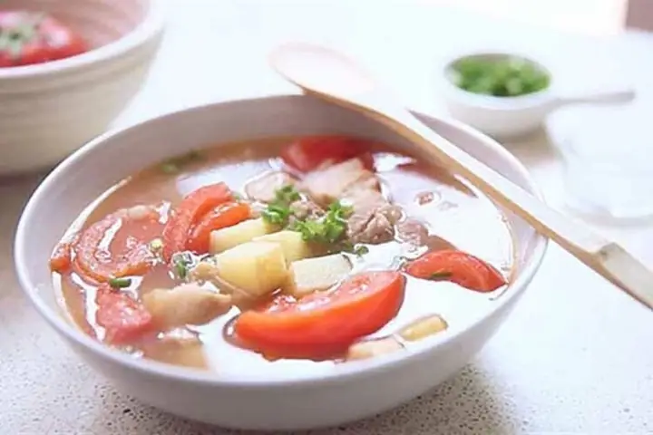 Khoai Tây Xào Cà Chua Có Độc Không? Giải Đáp Thắc Mắc Và Hướng Dẫn An Toàn
