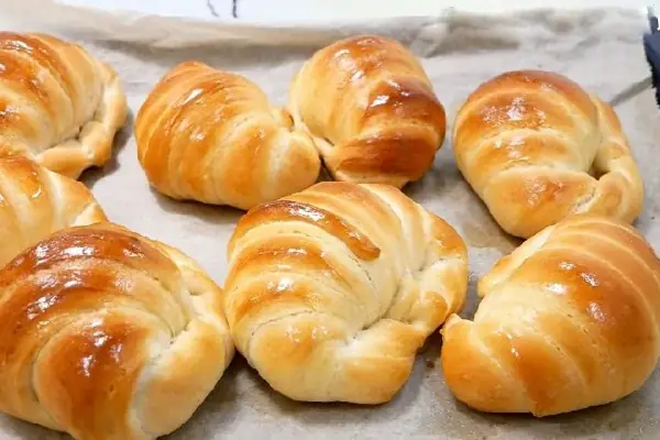 Kinh Nghiệm Làm Bánh Mì Ngọt: Hướng Dẫn Chi Tiết Từ Cơ Bản Đến Nâng Cao Kinh Nghiệm Làm Bánh Mì Ngọt: Hướng Dẫn Chi Tiết Từ Cơ Bản Đến Nâng Cao