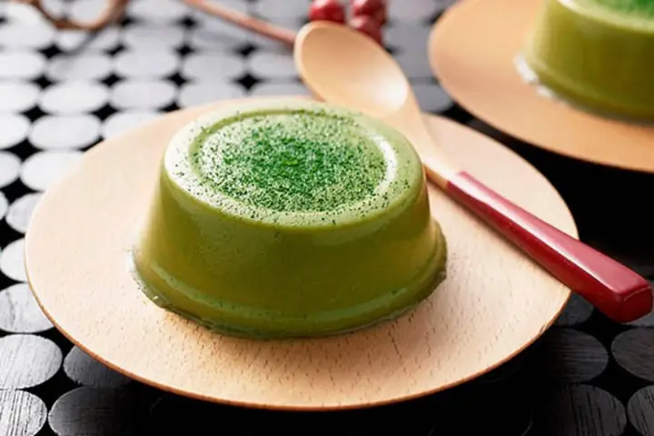 Cách Làm Bánh Flan Lá Dứa Thơm Ngon, Béo Ngậy Chuẩn Vị Tại Nhà