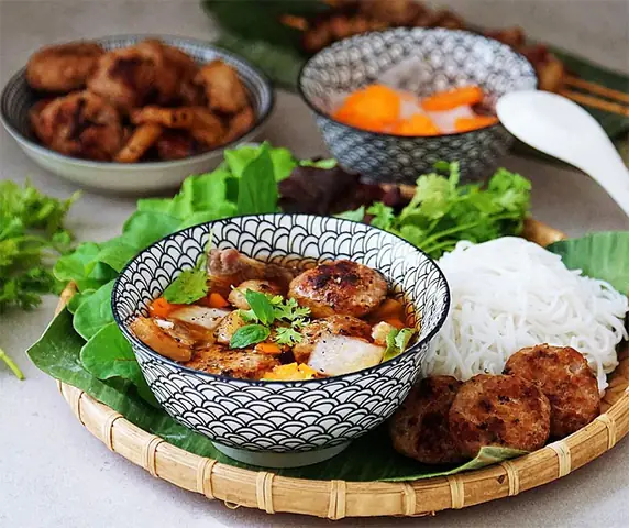 Hướng Dẫn Làm Bún Chả Bằng Nồi Chiên Không Dầu Chuẩn Vị Hà Nội