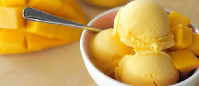 Hướng Dẫn Chi Tiết Cách Làm Kem Xoài Bằng Máy Xay Sinh Tố Tại Nhà Hướng Dẫn Chi Tiết Cách Làm Kem Xoài Bằng Máy Xay Sinh Tố Tại Nhà