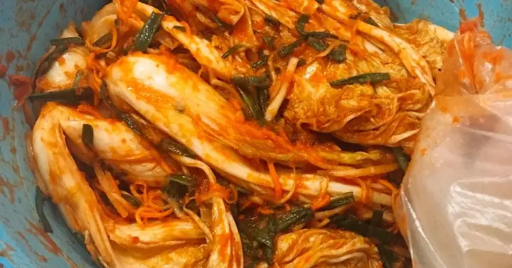 Cách Làm Kim Chi Bằng Tương Ớt Cay Thơm Ngon Chuẩn Vị Hàn Quốc