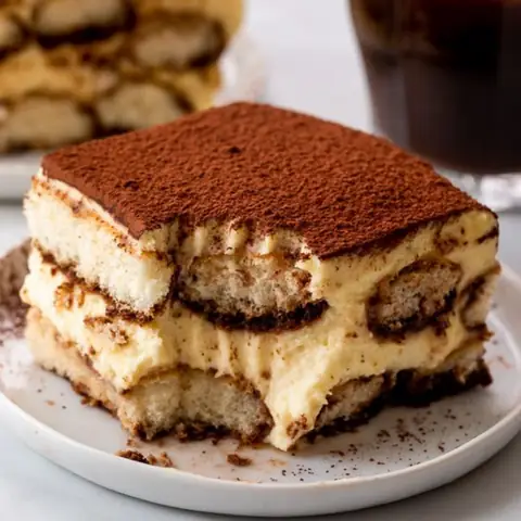 Cách Làm Tiramisu Không Cần Mascarpone Thơm Ngon Chuẩn Vị