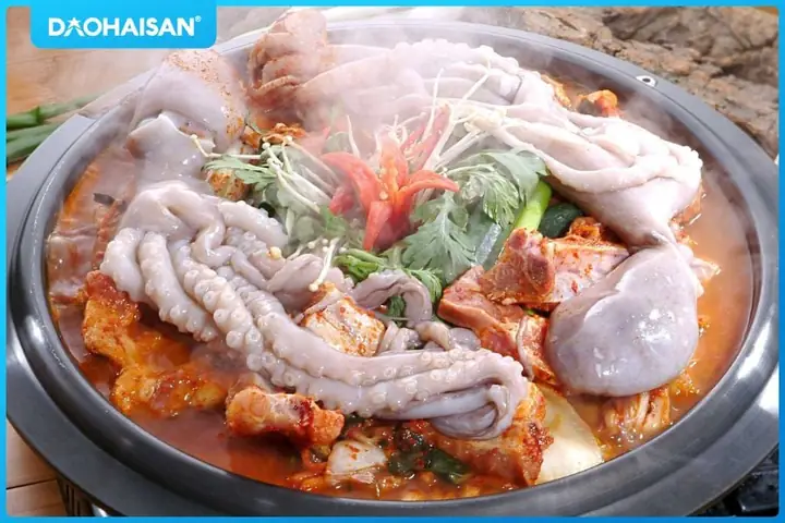 Review Top 5 Món Lẩu Bạch Tuộc Hàn Quốc: Đâu Là Lựa Chọn Tốt Nhất Cho Thực Khách?