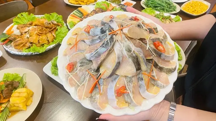 Review Lẩu Cá Tầm Ngư Sơn Đà Lạt: Có Xứng Danh "đặc Sản" Hay Chỉ Là Lời Đồn?
