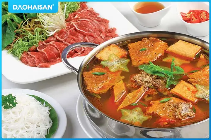 Lẩu Riêu Cua Bắp Bò: Hướng Dẫn Cách Nấu Chuẩn Vị Hà Nội Tại Nhà