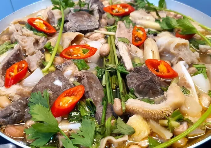 Món Lòng Bò Xào Dưa Chua Ngon Chuẩn Vị, Dễ Làm Tại Nhà