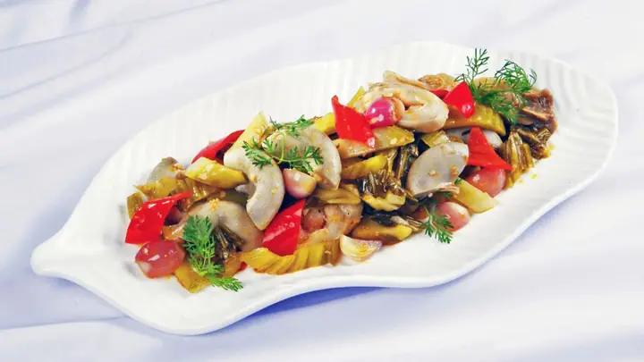 Món Lòng Bò Xào Dưa Chua Ngon Chuẩn Vị, Dễ Làm Tại Nhà