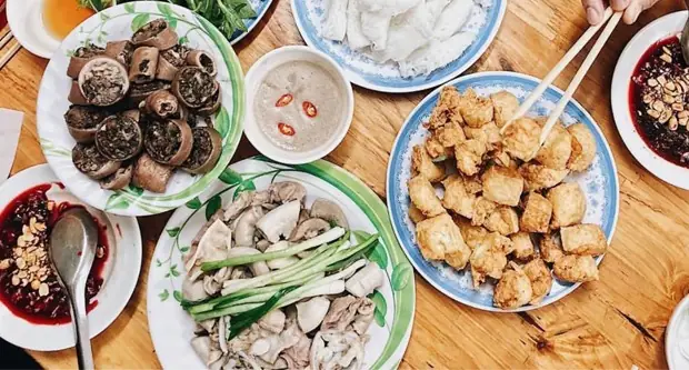 Lòng Tràn Cháo Tô Hiệu: Khám Phá Top 10 Quán Ngon, Chất Lượng Nhất