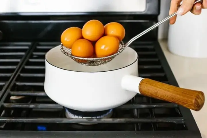 Luộc Ngan Bao Nhiêu Phút Là Ngon Và Chín Đều?