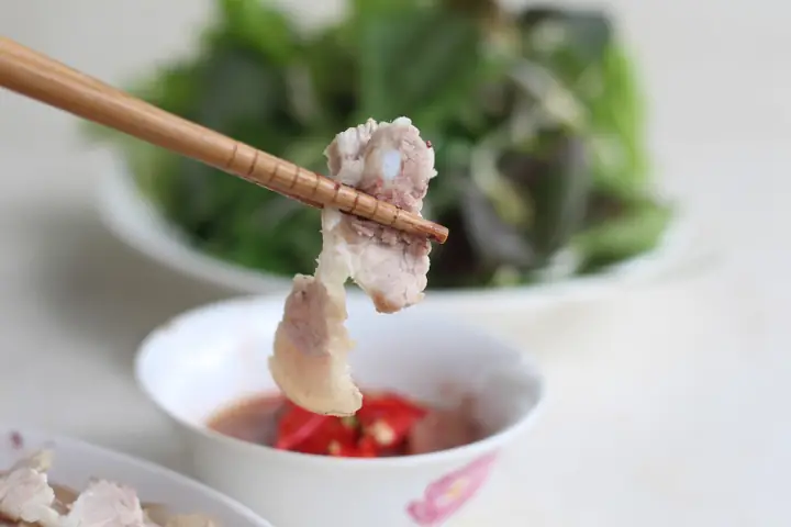 Mắm Ruốc Chua Ăn Với Gì Ngon? 15+ Cách Kết Hợp “gây Nghiện” Từ Nhà Hàng Đến Bình Dân